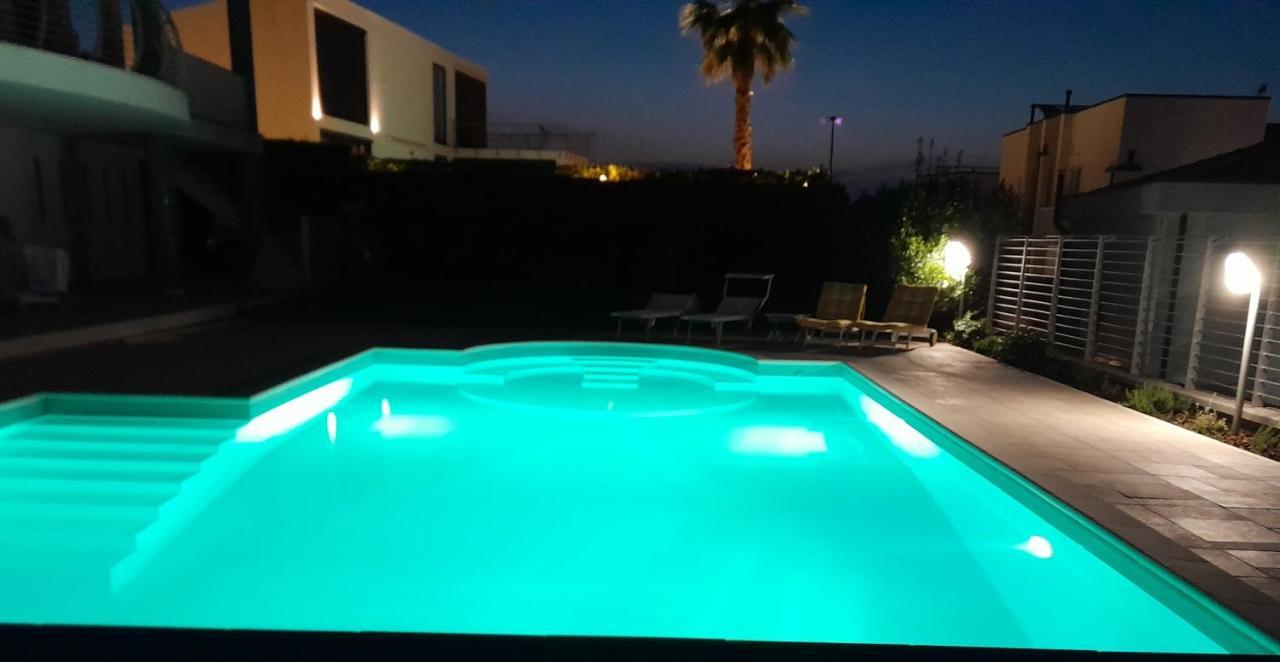 Just Blue Hotell Montesilvano Marina Exteriör bild